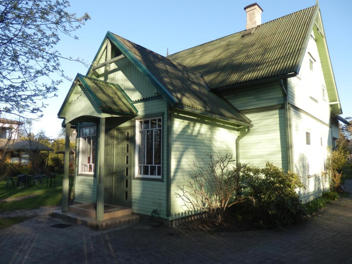 House, Garden & Sauna. Free Parking. Train Stop-200 M. Sea-1 Km. Jūrkalne Exteriér fotografie